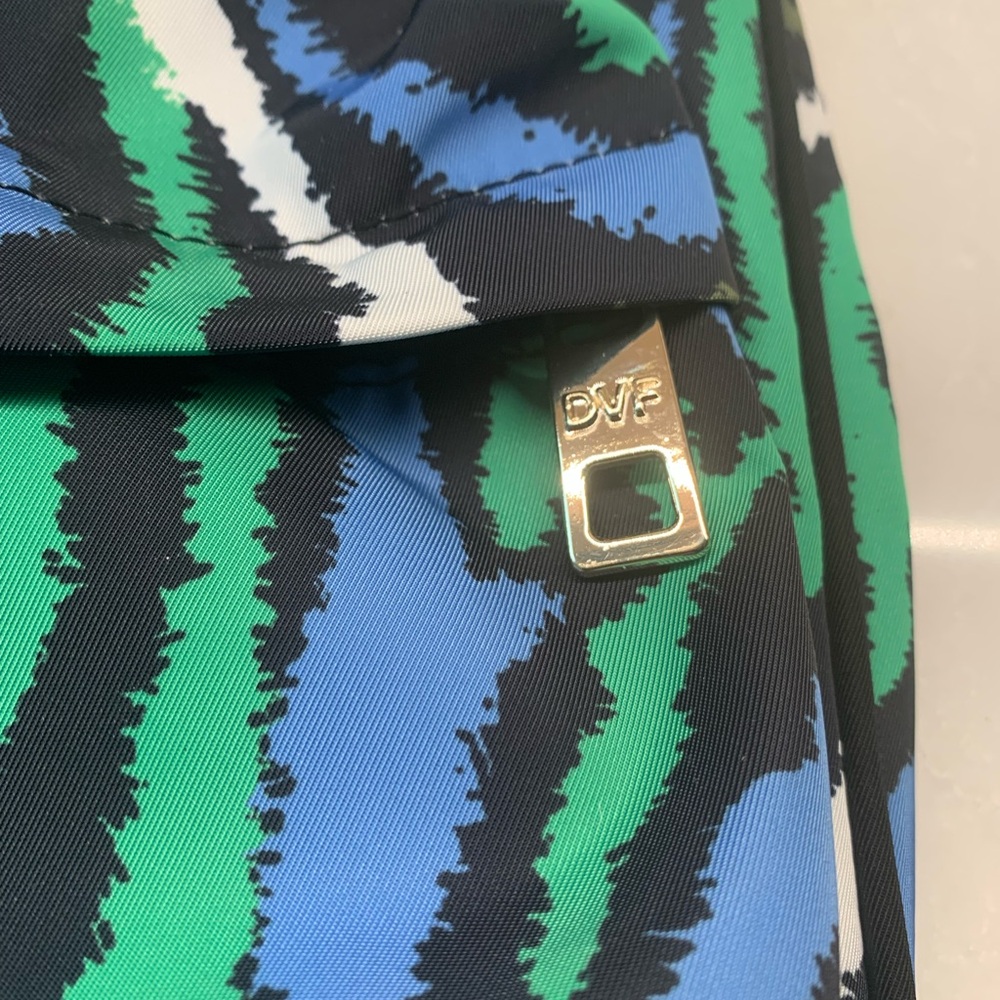 NEW DVF x Target Disco Zebra Crossbody Utility Bag - Picture 3 of 9